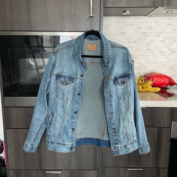 Custom made jean jacket - Picture 3 of 3